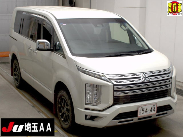 MITSUBISHI DELICA D5 2021