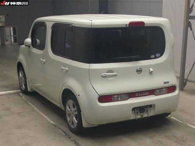 NISSAN CUBE 2011