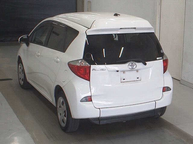 TOYOTA RACTIS 2014