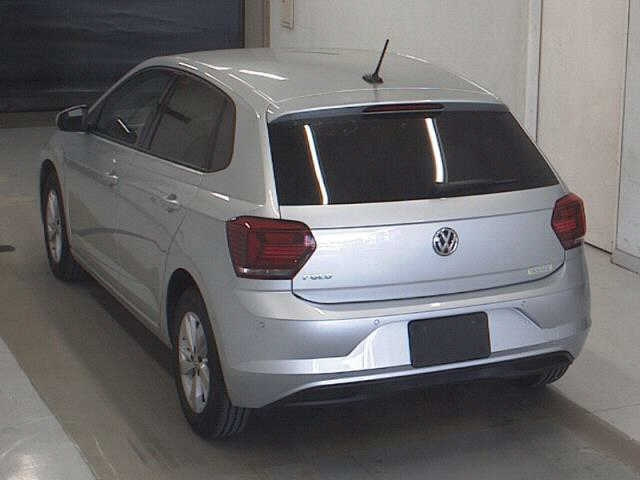 VOLKSWAGEN POLO 2021