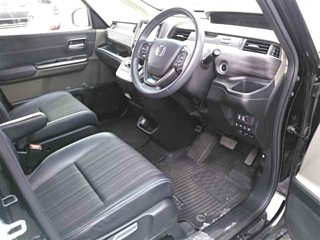 HONDA FREED 2019