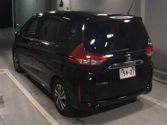HONDA FREED 2019