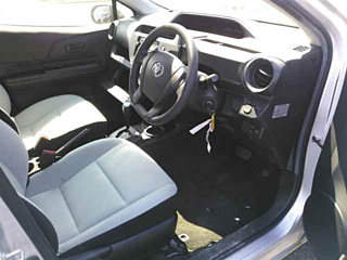 TOYOTA AQUA 2020