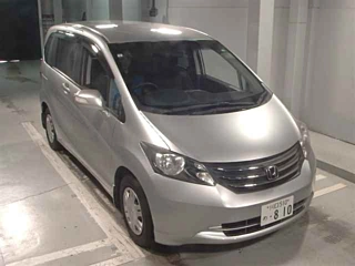 HONDA FREED 2011