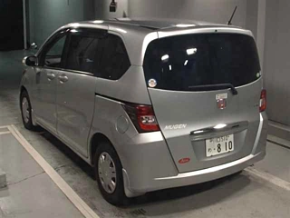 HONDA FREED 2011