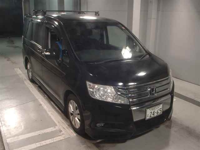 HONDA STEP WAGON 2010