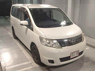 NISSAN SERENA 2010