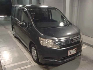 HONDA STEP WAGON 2010