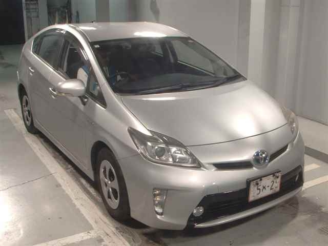TOYOTA PRIUS 2012