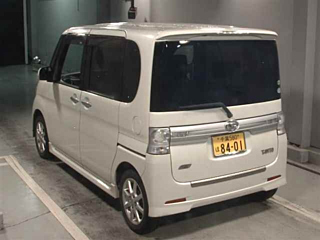 DAIHATSU TANTO 2012