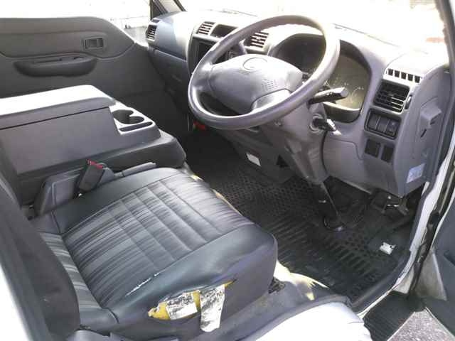 MAZDA BONGO VAN 2019