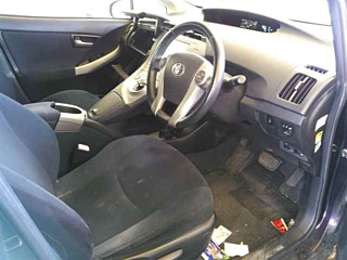 TOYOTA PRIUS 2013