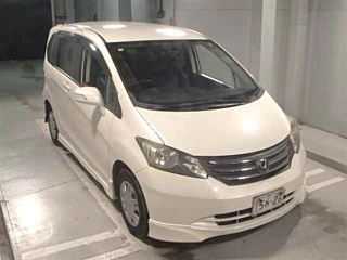 HONDA FREED 2008