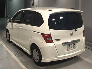 HONDA FREED 2008