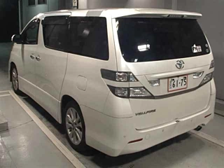 TOYOTA VELLFIRE 2008