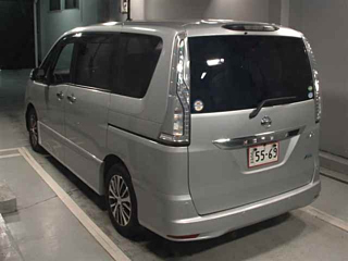 NISSAN SERENA 2015