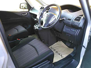 NISSAN SERENA 2015