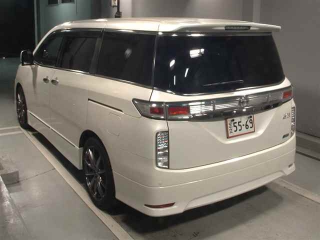 NISSAN ELGRAND 2012