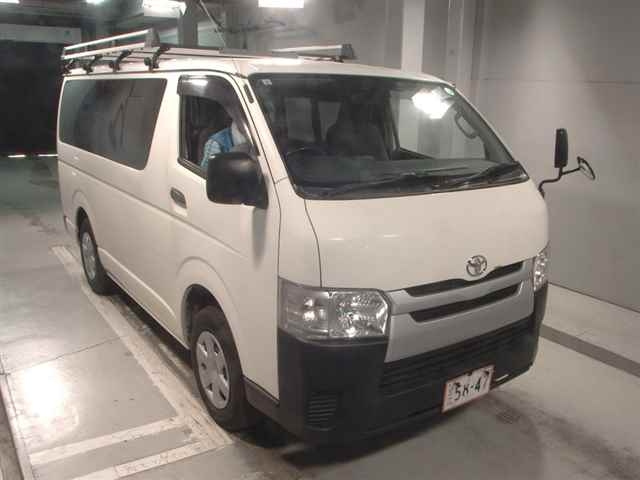 TOYOTA REGIUS ACE VAN 2016