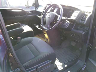 NISSAN SERENA 2010
