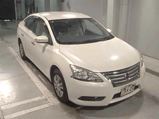 NISSAN SYLPHY 2016