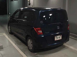 HONDA FREED 2010