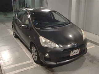 TOYOTA AQUA 2014