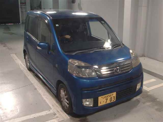 HONDA LIFE 2011