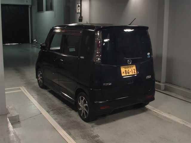 NISSAN ROOX 2010