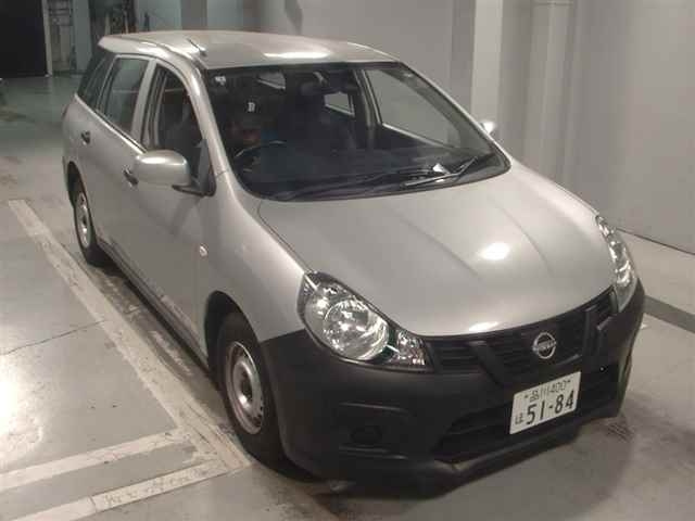 NISSAN AD 2021