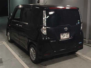 TOYOTA TANK 2017