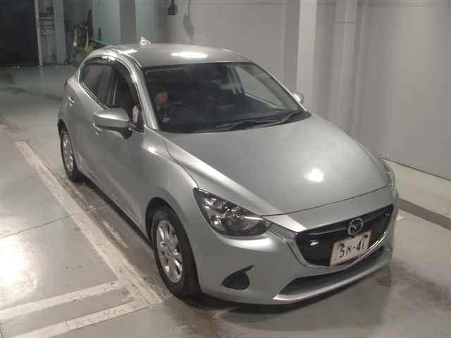 MAZDA DEMIO 2019