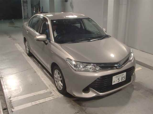 TOYOTA COROLLA AXIO 2015