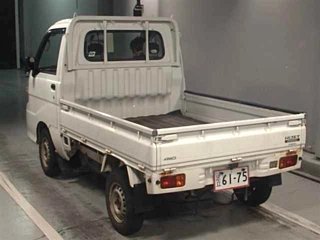 DAIHATSU HIJET TRUCK 2011