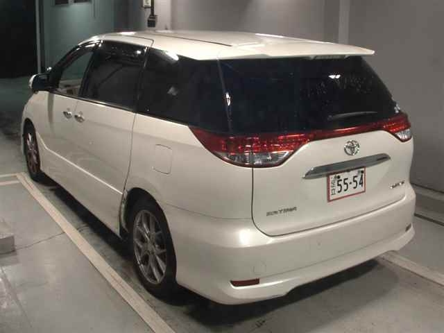 TOYOTA ESTIMA 2010