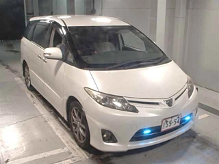 TOYOTA ESTIMA 2010