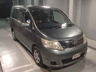 NISSAN SERENA 2010