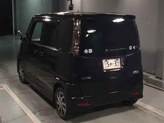 NISSAN ROOX 2012