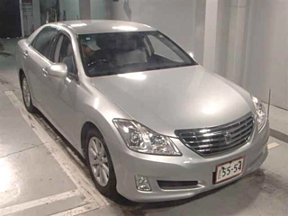 TOYOTA CROWN 2009