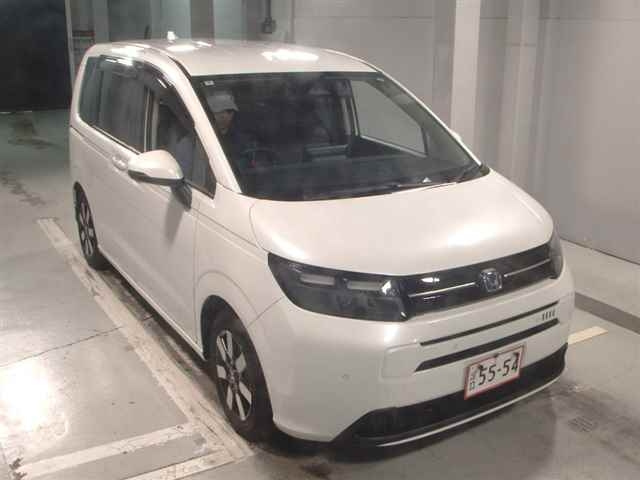 HONDA FREED 2024