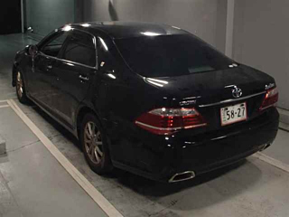 TOYOTA CROWN 2011