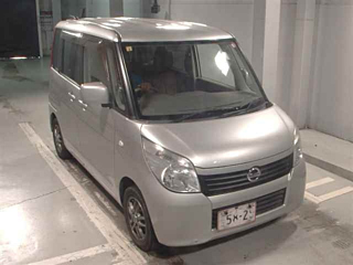 NISSAN ROOX 2012