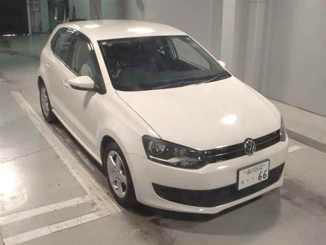 VOLKSWAGEN POLO 2014