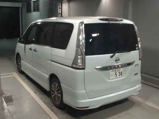NISSAN SERENA 2015