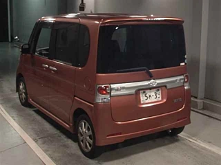 DAIHATSU TANTO 2010