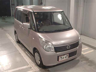NISSAN ROOX 2012