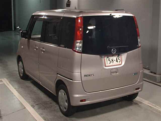 NISSAN ROOX 2012
