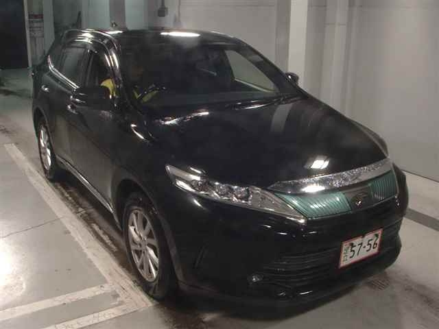 TOYOTA HARRIER 2017