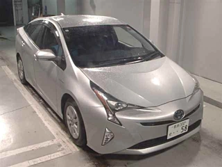 TOYOTA PRIUS 2018