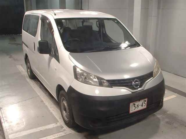 NISSAN NV200 2012